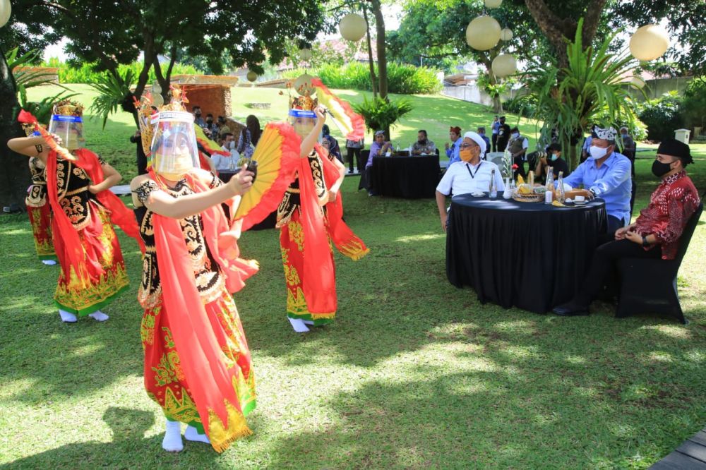 Menteri Edhy Prabowo dan Bupati Anas di Banyuwangi