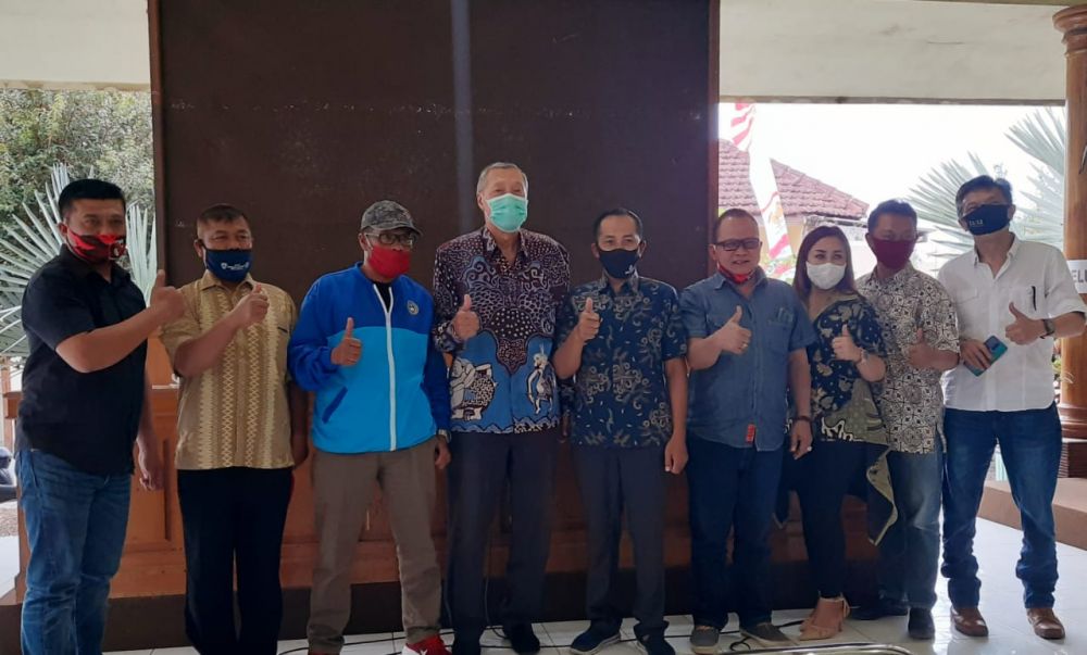 Pertemuan Pemdes Bumiaji dengan pengelolaBatu Love Garden