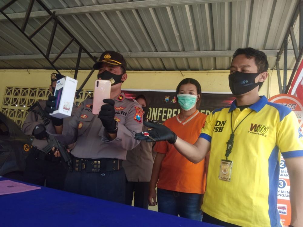 Berdalih Butuh Uang, Janda Muda ini Nekat Curi 3 Hp