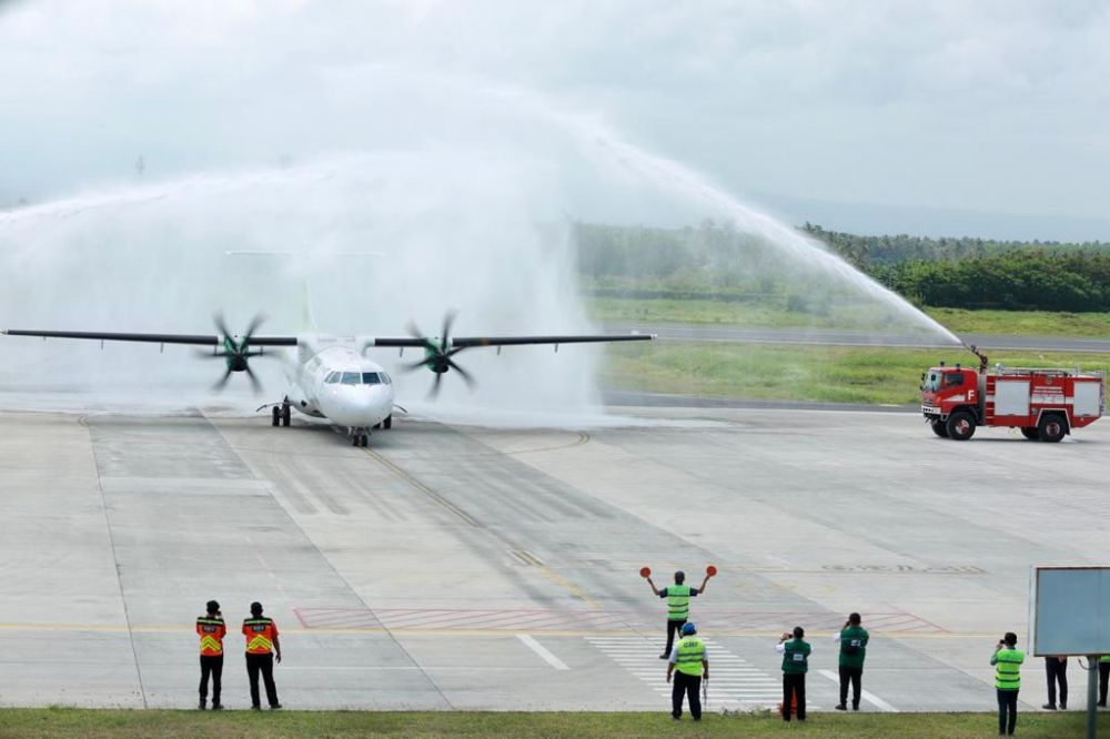 Penerbangan perdana Denpasar-Banyuwangi resmi dibuka 
