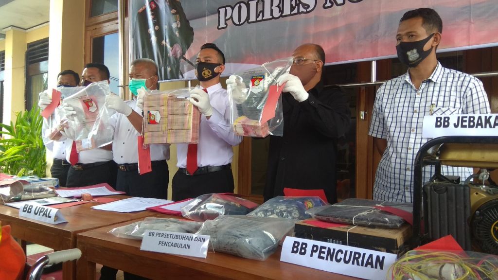 Edarkan Uang Palsu Rp 1 Miliar, Mantan Calon Bupati Madiun Ditangkap