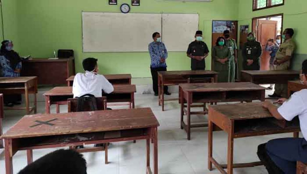 Uji coba pembelajaran tatap muka siswa SMP