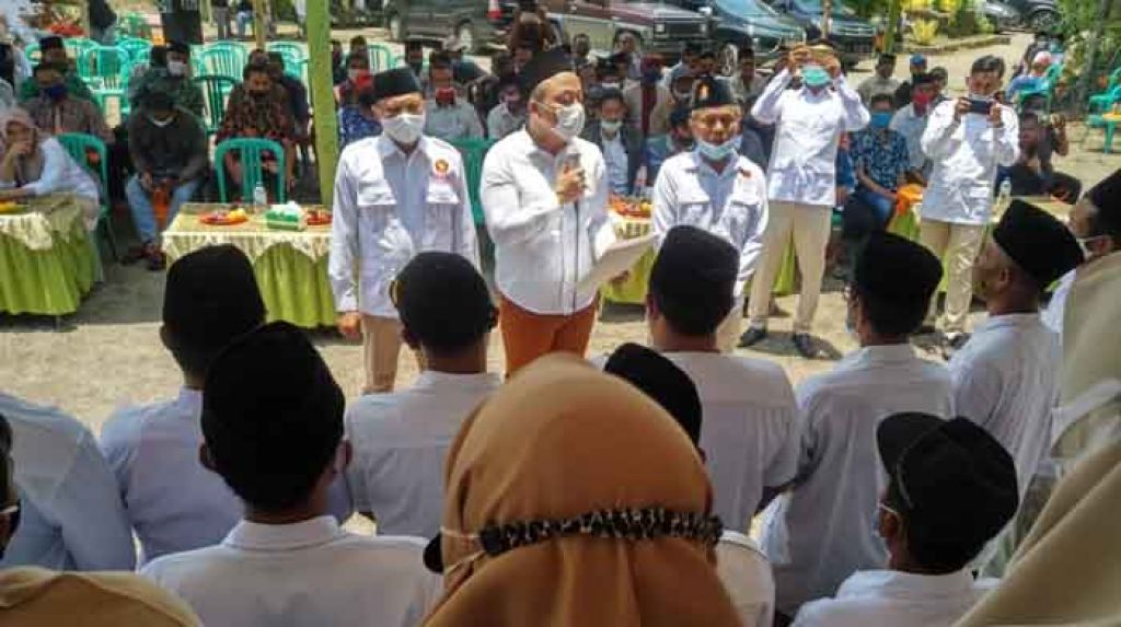 dr Asluchul Alif Maslikan sapa masyarakat Gresik
