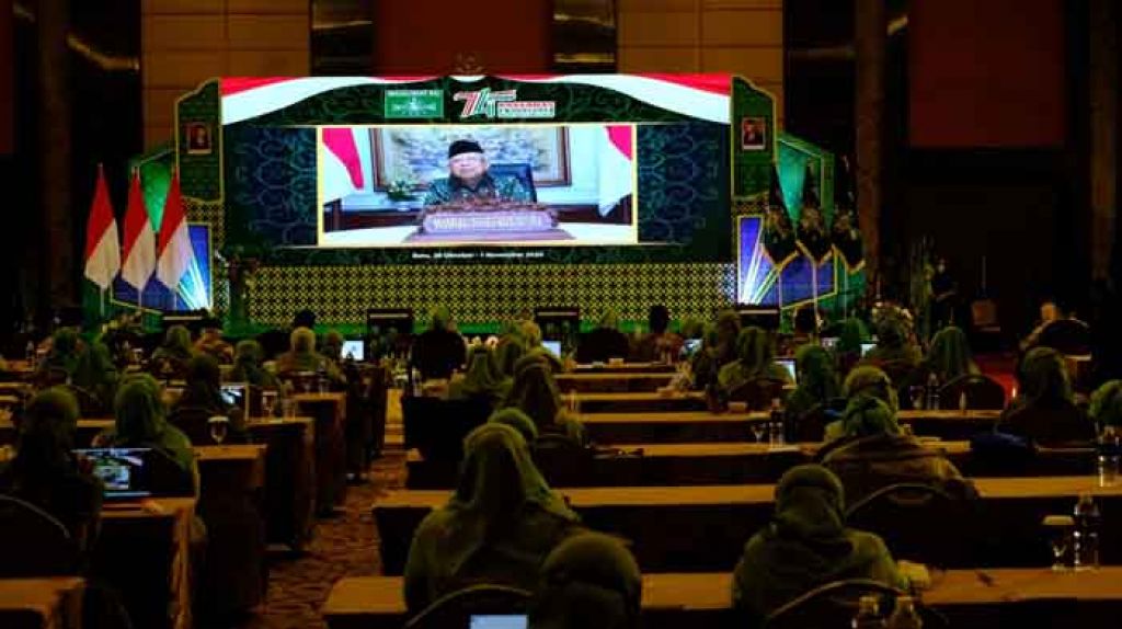 Wapres Ma'ruf Amin di kegiatan Muslimat NU