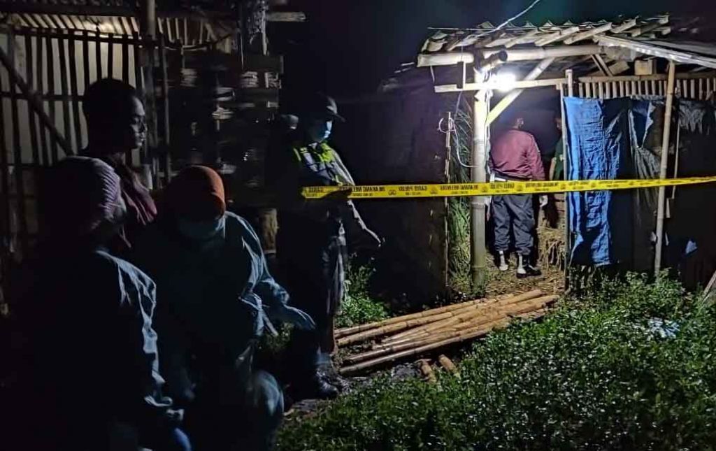 Pemuda asal Pasuruan ini Ditemukan Tewas Gantung Diri di Dalam Kandang Sapi