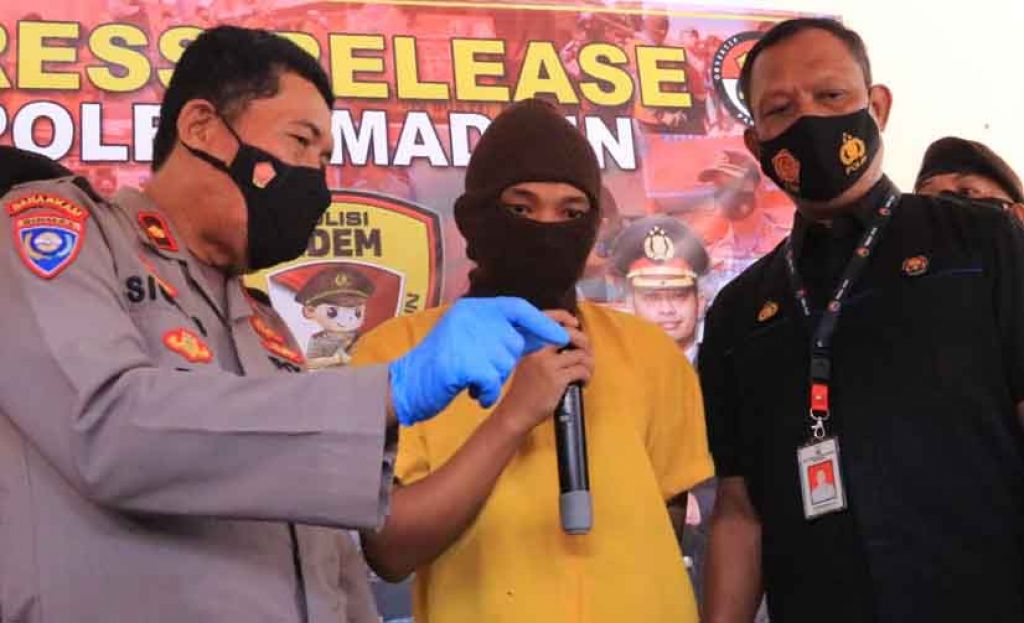 Residivis ini Curi Laptop dan HP Milik Guru Honorer saat Salat di Masjid