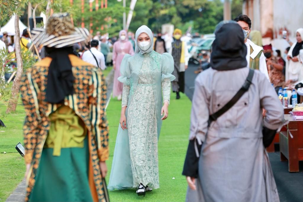 Produk Halal hingga Kajian Agama yang Toleran Disajikan di Banyuwangi