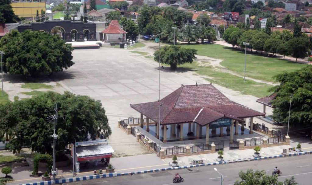 Aloon-aloon Ponorogo