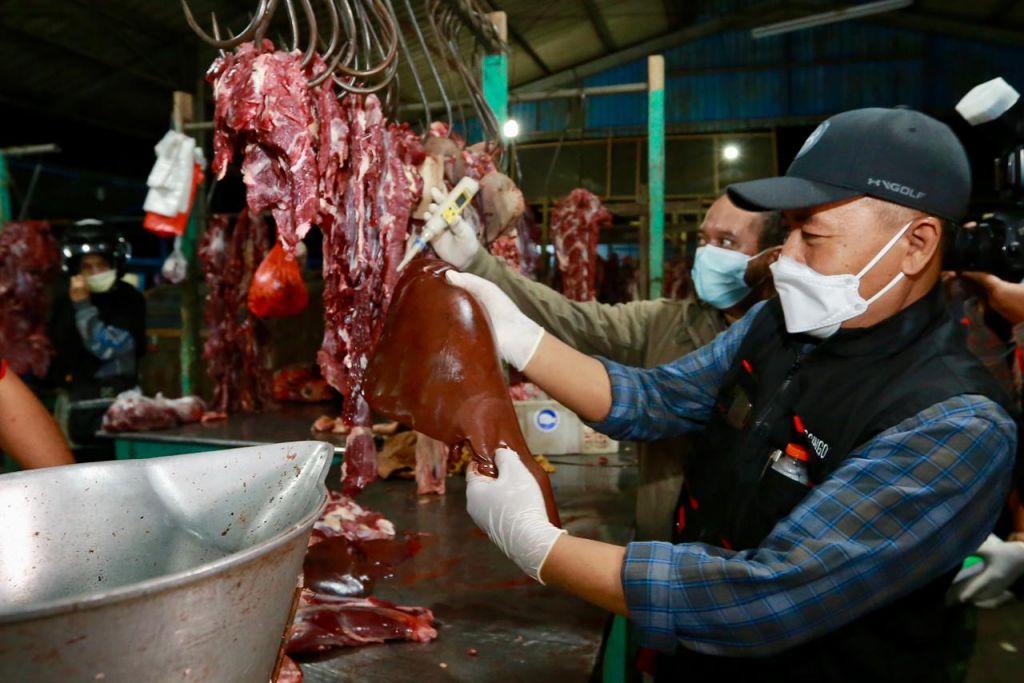Stok daging di Banyuwangi jelang Lebaran aman