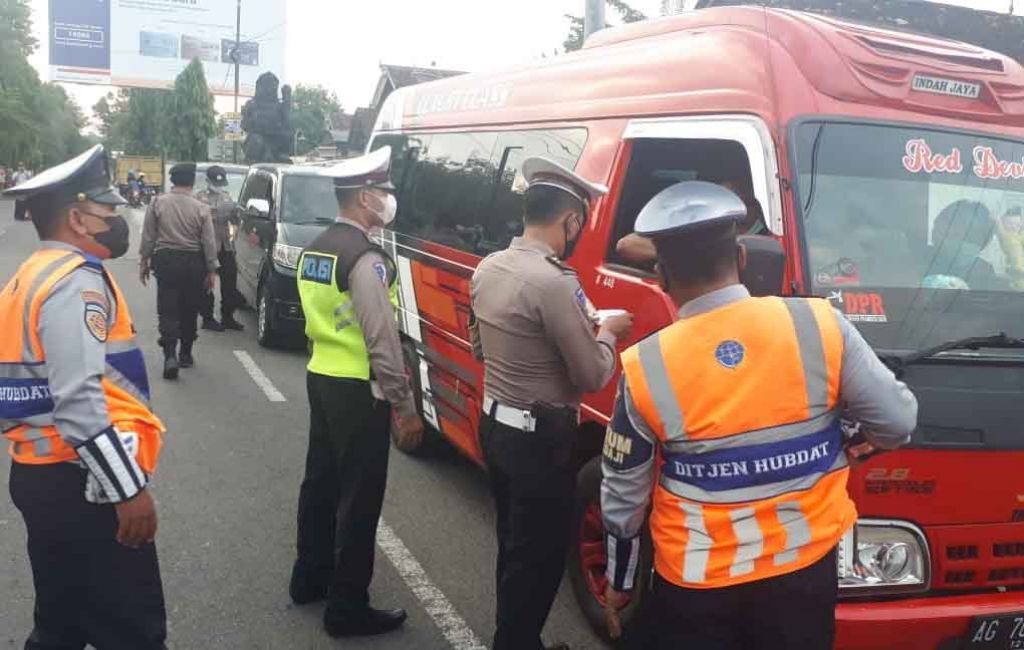 Batas Kabupaten dan Kota di Jatim Disekat Selama PPKM Darurat, Catat Lokasinya