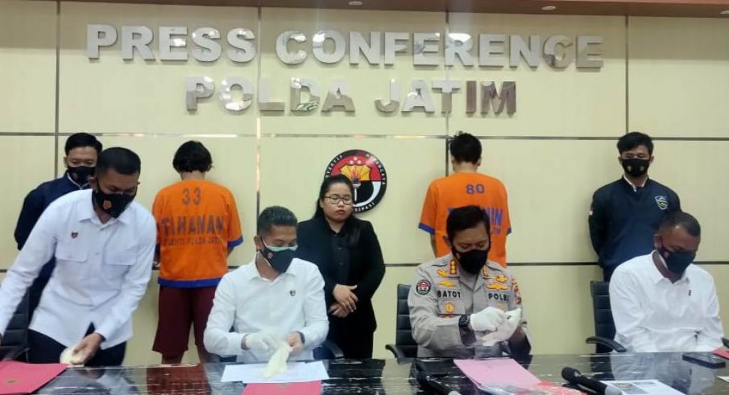 Lagi, Polisi Ringkus Dua Pelaku Pembobol Kartu Kredit WNA