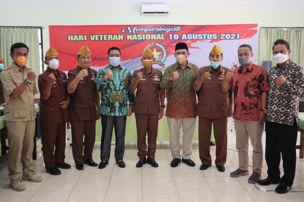 Hari Veteran Nasional, DPD Gerindra Jatim Sambangi Pejuang Veteran di Surabaya.