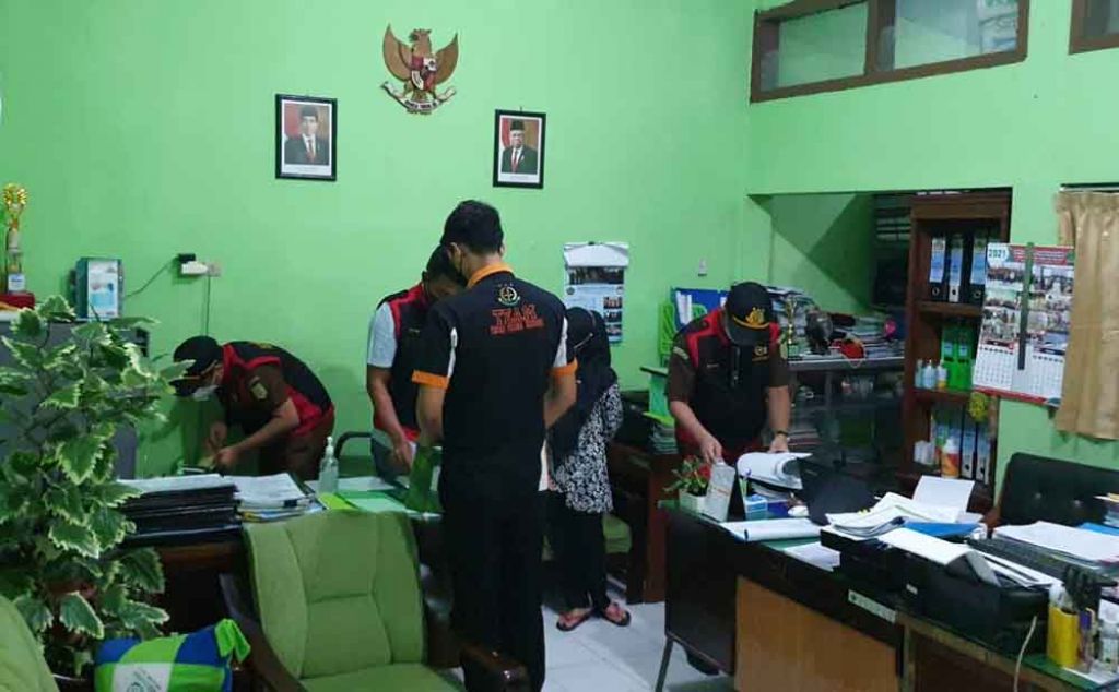 Penggeledahan yang dilakukan Kejari Kabupaten Pasuruan