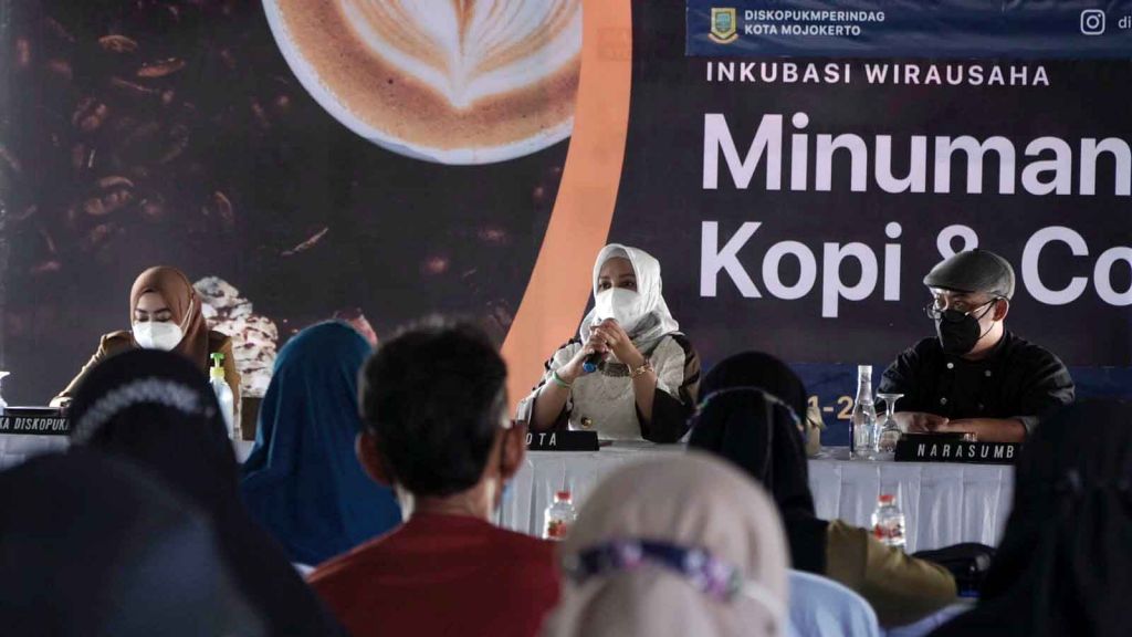 Pelatihan inkubasi wirausaha minuman kopi dan coklat