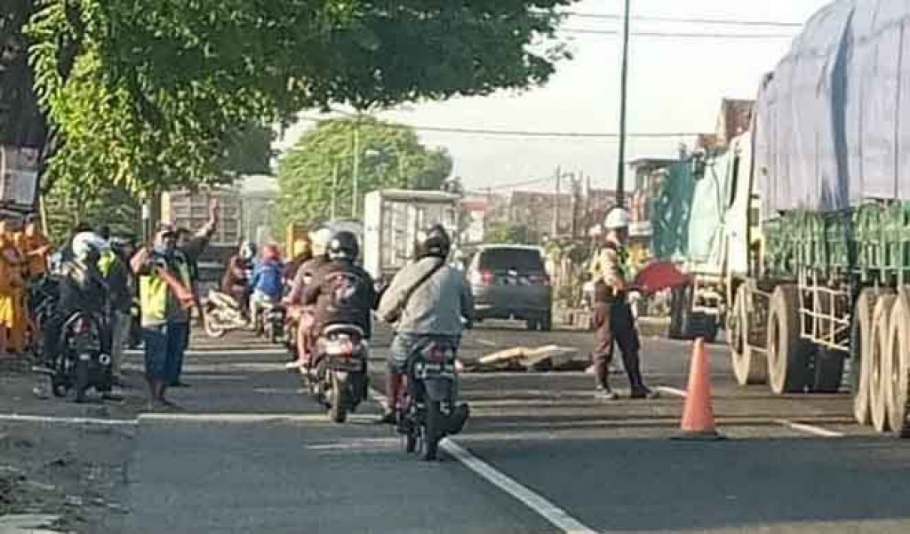 Lokasi kecelakaan di Pasuruan