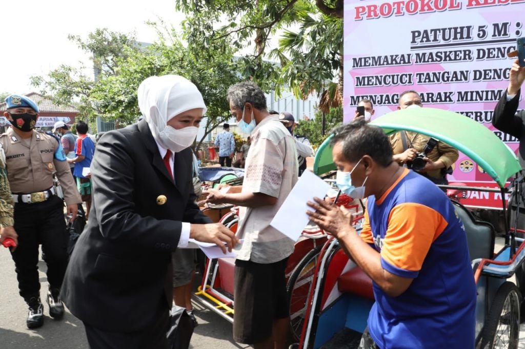 Gubernur Jawa Timur Khofifah Indar Parawansa.