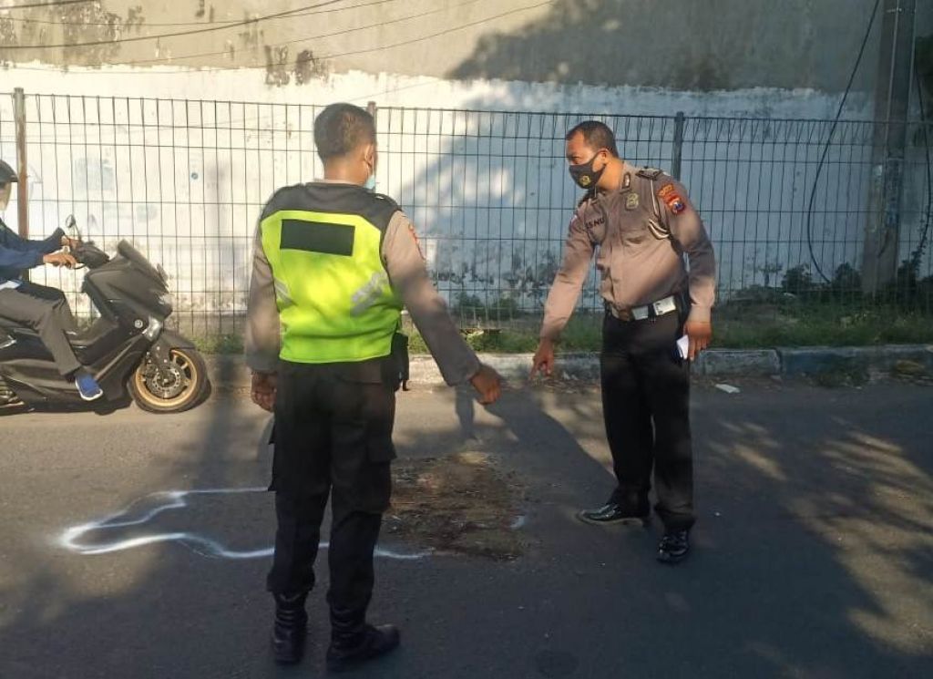 Akibat Rem Mendadak, Pemotor di Sidoarjo Tewas