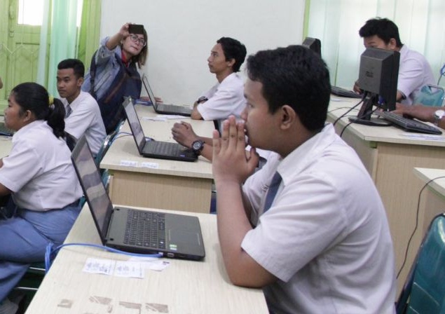 Hari Pertama UNBK Beberapa Siswa Keluhkan Sulitnya Akses Masuk Program