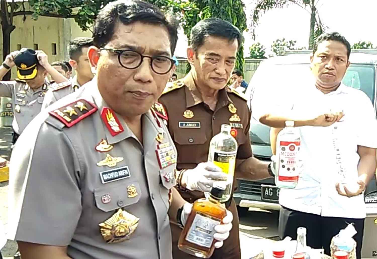 Jerat Pengedar dan Produsen Oplosan, Polisi Siapkan Pasal Berlapis