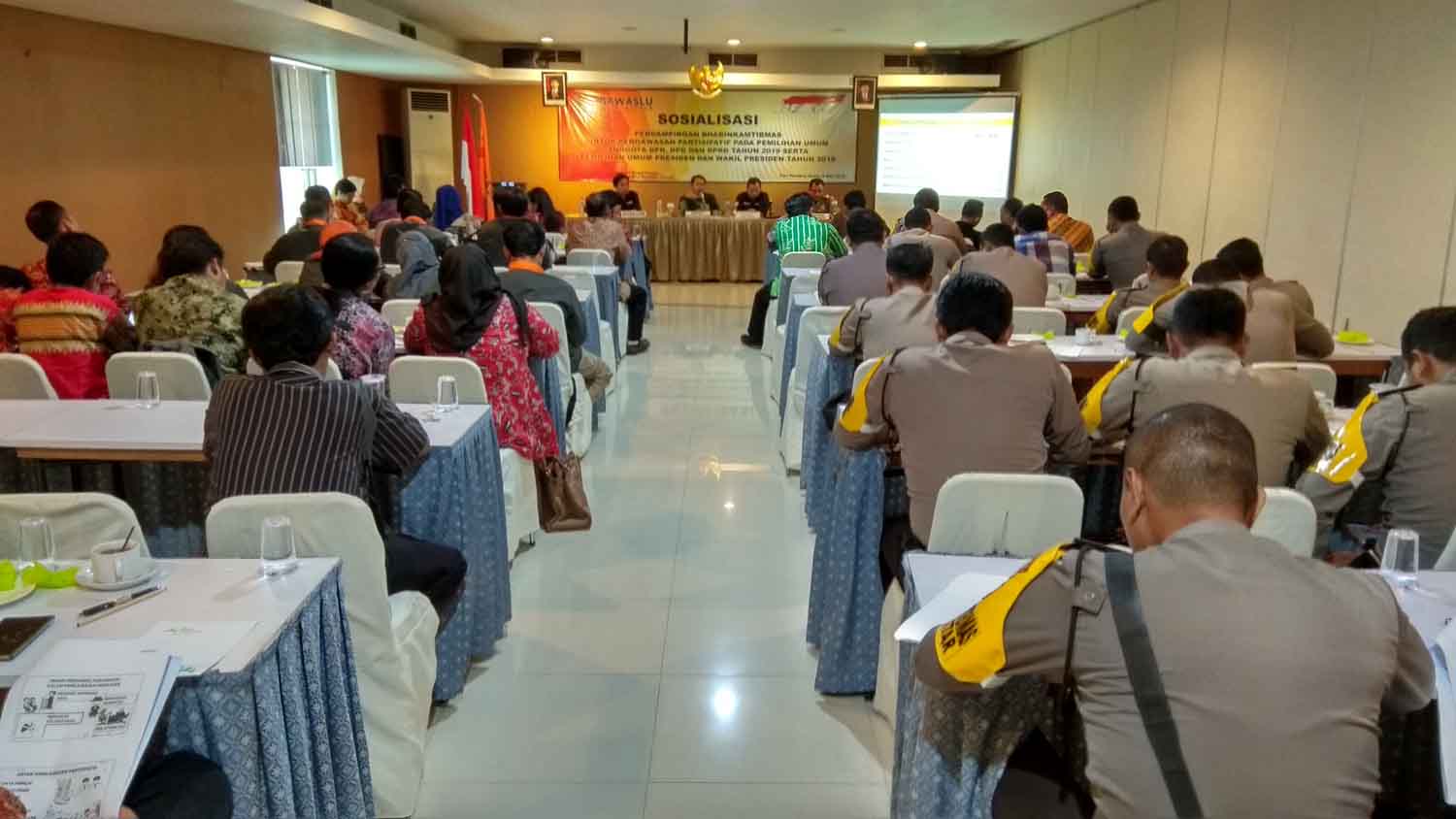 Sosialisasi yang dilakukan Bawaslu Jatim di Blitar Kota