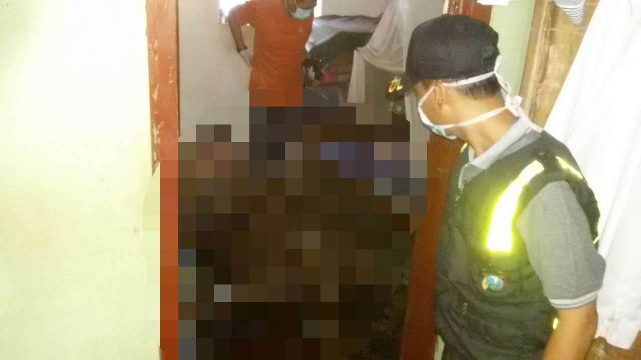 Seorang Kakek di Ponorogo Ditemukan Tewas dengan Tubuh Menghitam