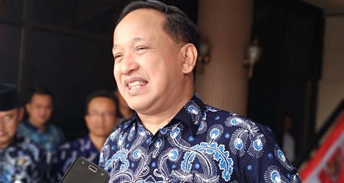 Bupati Ponorogo, Ipong Muchlissoni