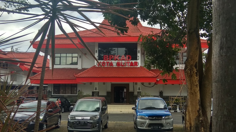 Kantor Badan Pengelola Keuangan dan Aset Daerah Kota Blitar.