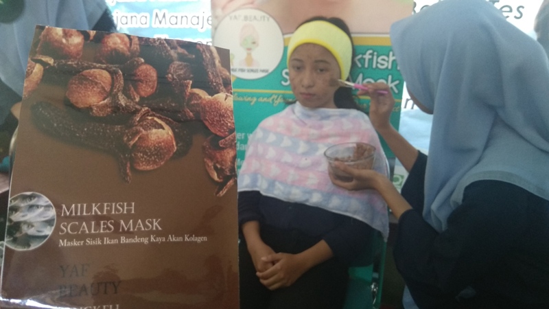 Sisik Ikan Bandeng saat diuji coba.