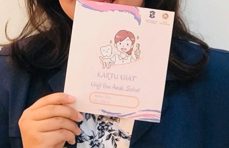 Inilah kartu GIAT karya mahasiswa FKG Unair.