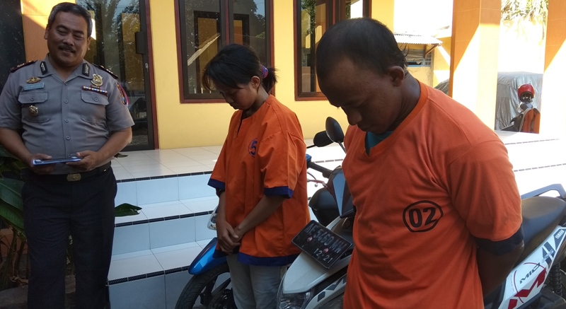 Pasangan TTM yang kompak mencuri motor milik kenalannya.