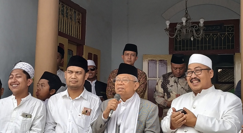 KH Ma'ruf Amin: Santri Zaman Now Cari Solusi Kebangsaan dengan Fiqih