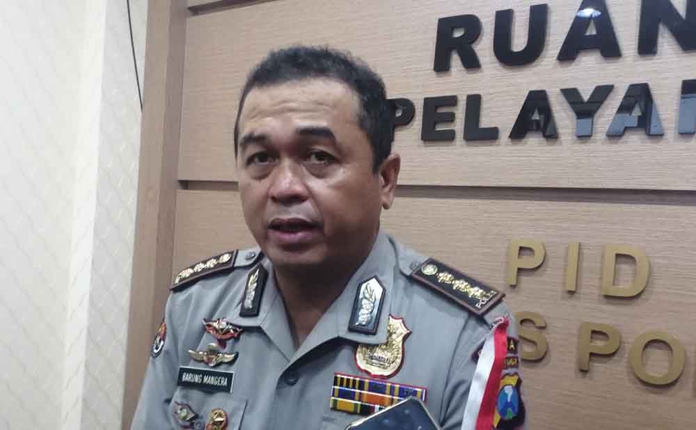 Kabid Humas Polda Jatim, Kombes Pol Frans Barung Mangera.