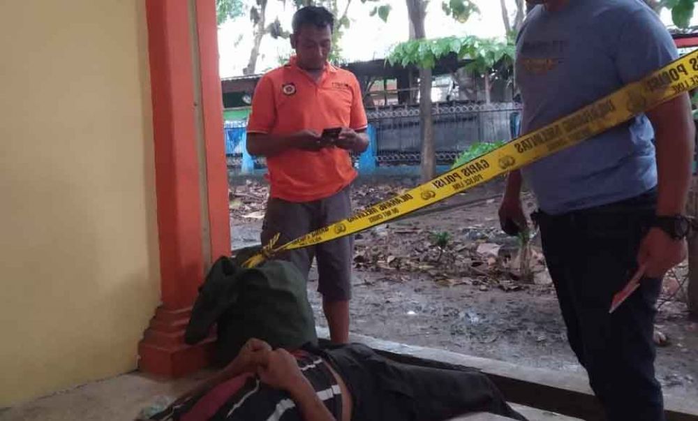 Polisi mendatangi lokasi jenazah