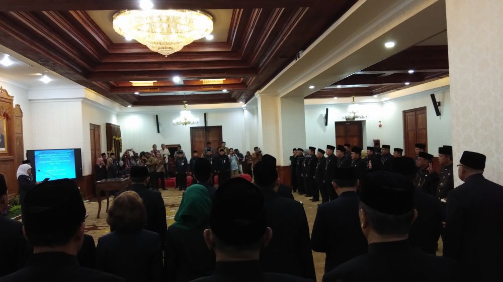 Pelantikan pejabat oleh Gubernur Jatim, Khofifah di gedung negara Grahadi