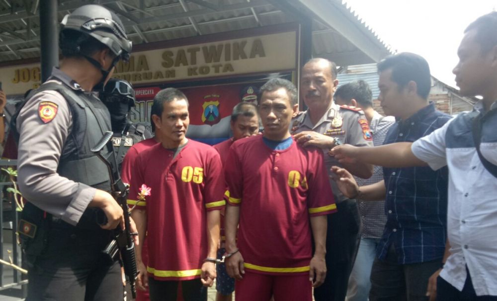 Dua pengedar sabu ditangkap Satresnarkoba Polres Pasuruan Kota