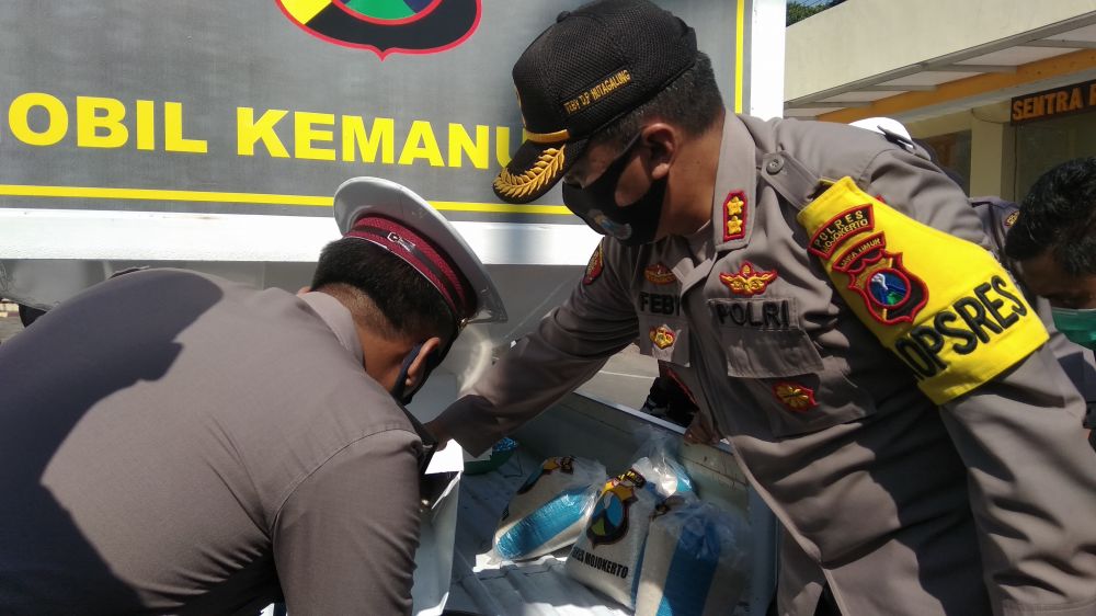 Polres Mojokerto melaunching mobil jimpitan beras
