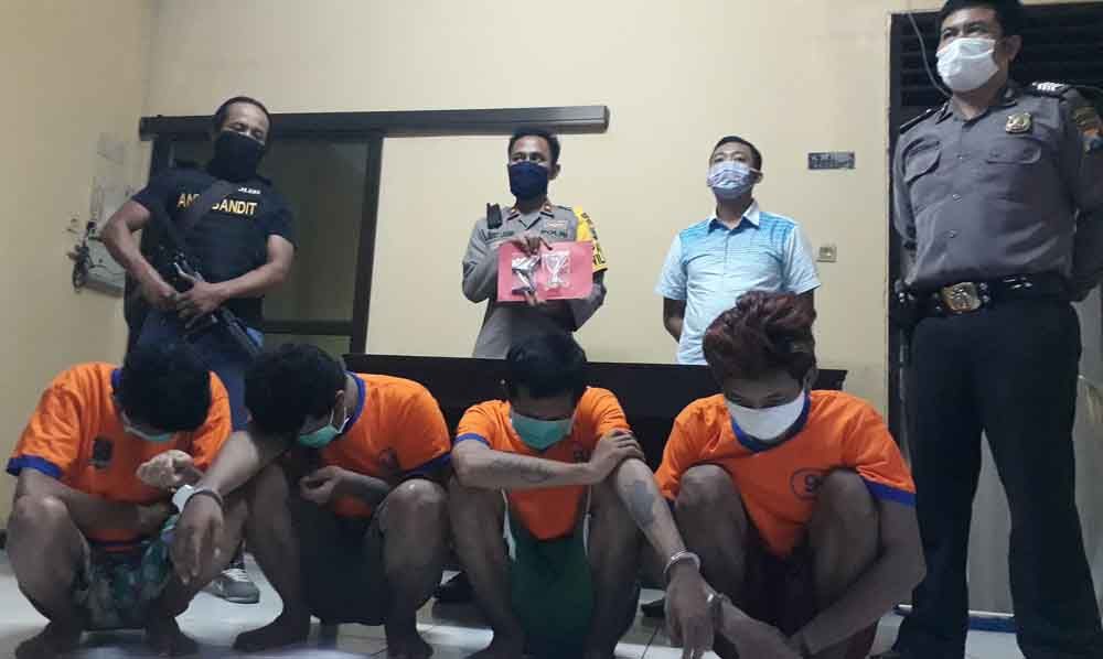 Empat pelaku curanmor ditangkap saat pesta sabu