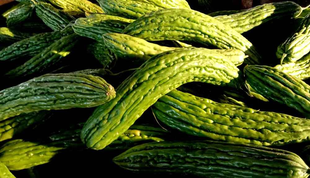 Banyak Manfaat, Penjualan Sayur Pare di PIOS Capai 2 Kuintal Per Hari