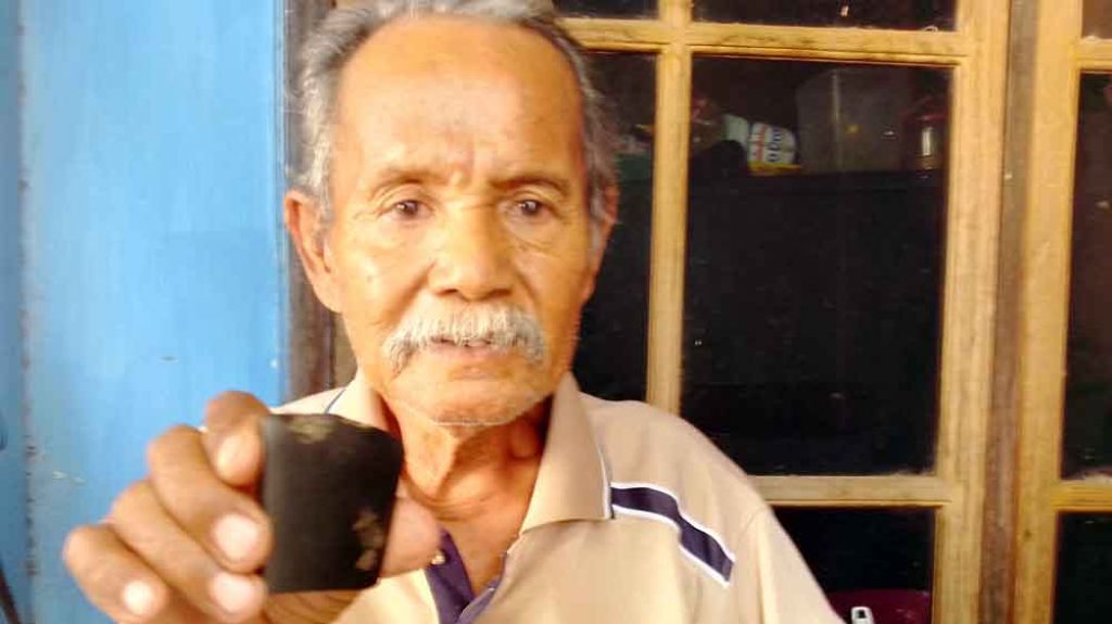 Pilihan Pembaca: Kakek Pemilik Batu Gigi Petir hingga Pemotor Tewas