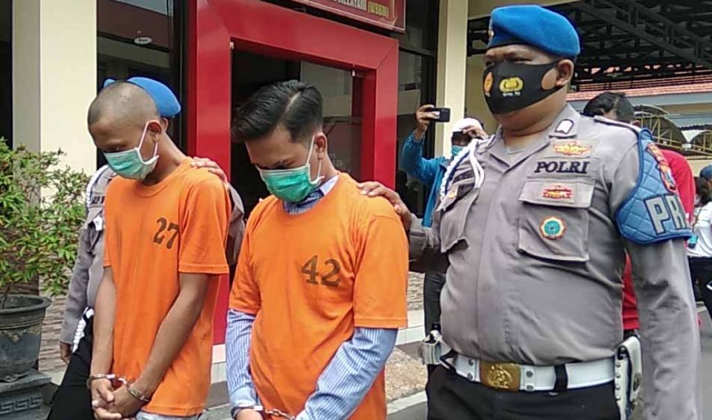 Kedua muncikari yang diamankan Unit PPA Satreskrim Polres Mojokerto