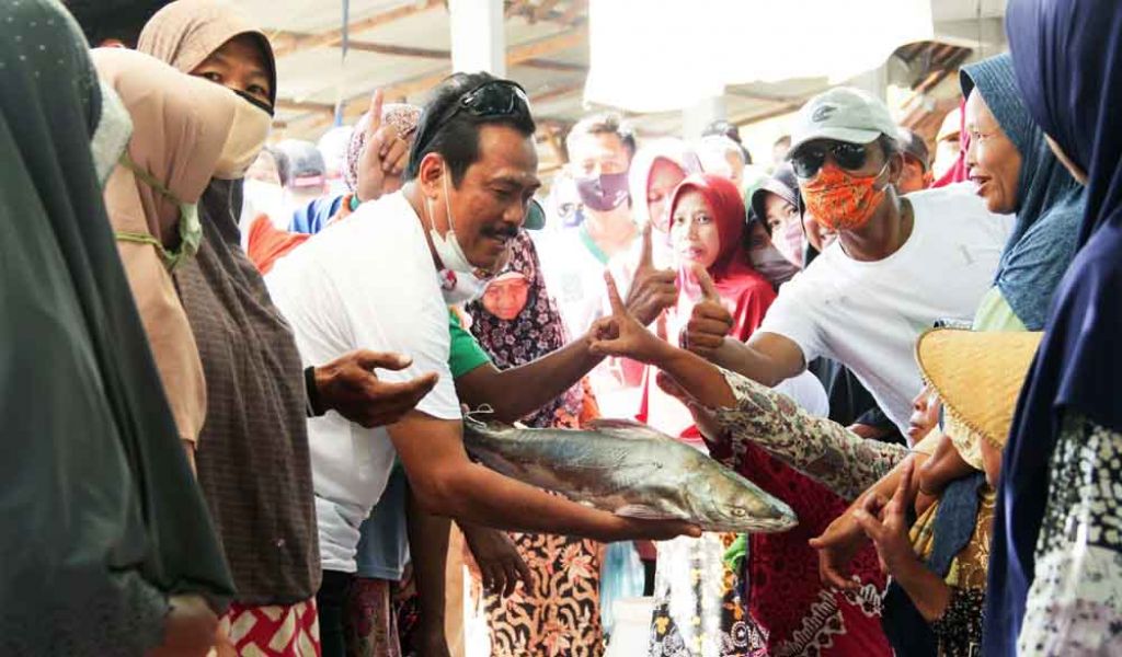 Qosim di Pasar Campurejo Gresik