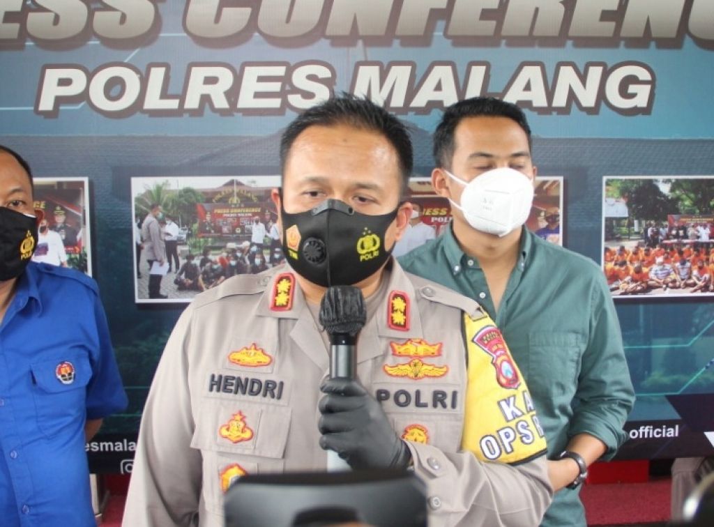 Kapolres Malang, AKBP Hendri Umar 