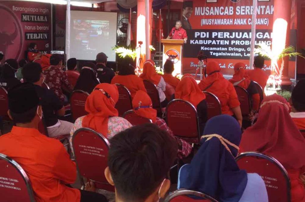 Target Menang Pemilu 2024, Ketua PDIP Jatim Semangati Kader di Probolinggo