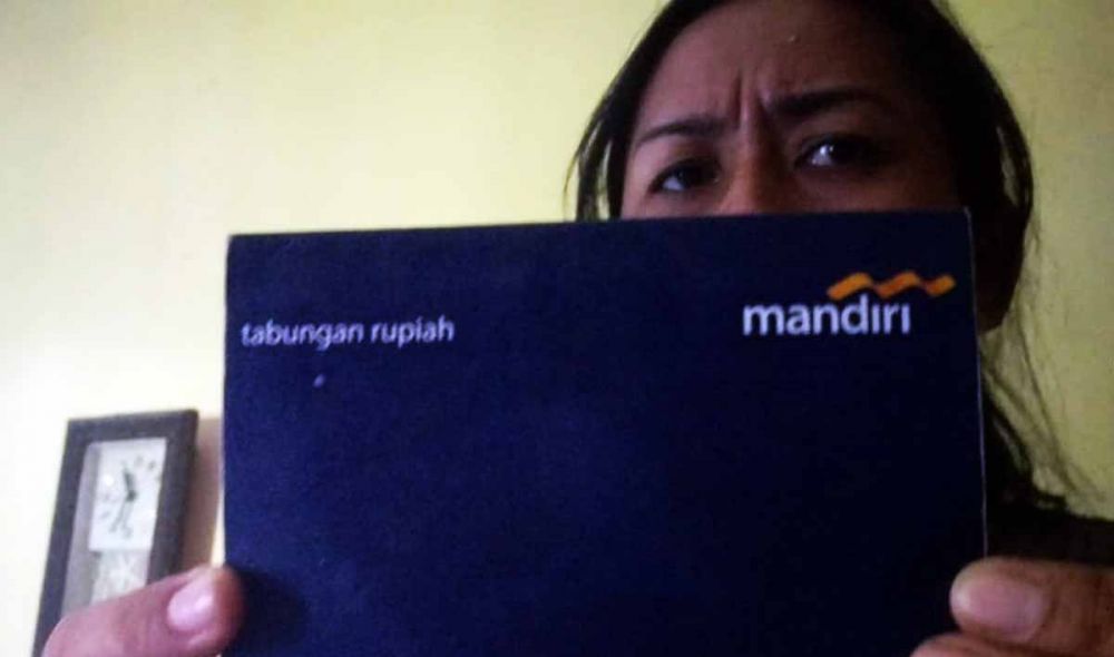 Ilustrasi nasabah Bank Mandiri yang jumlah saldonya mendadak nol