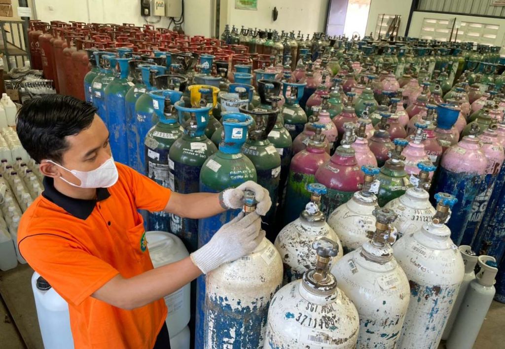 Alhamdulillah, Warga Jatim Bisa Isi Oksigen Gratis di Tiga Tempat Ini
