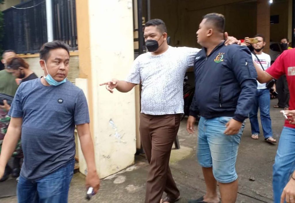 Jaksa gadungan saat ditangkap di Mojokerto