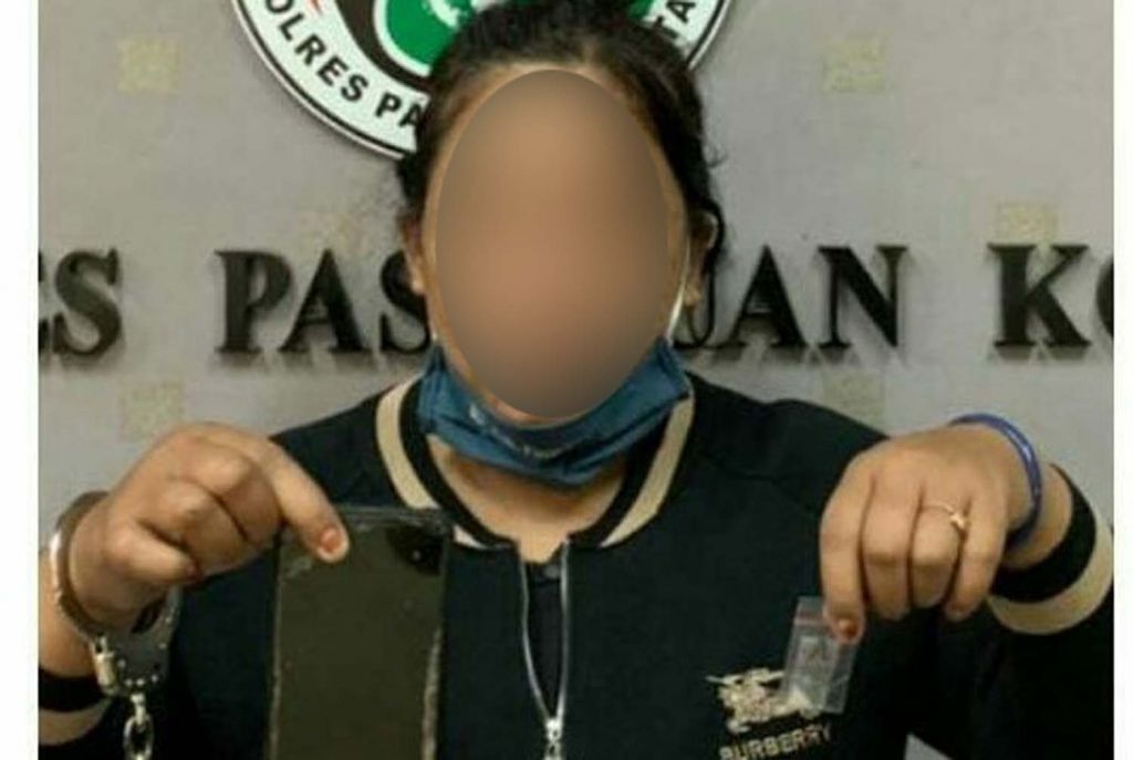 Janda yang terlibat peredaran narkoba diamankan di Mapolres Pasuruan Kota