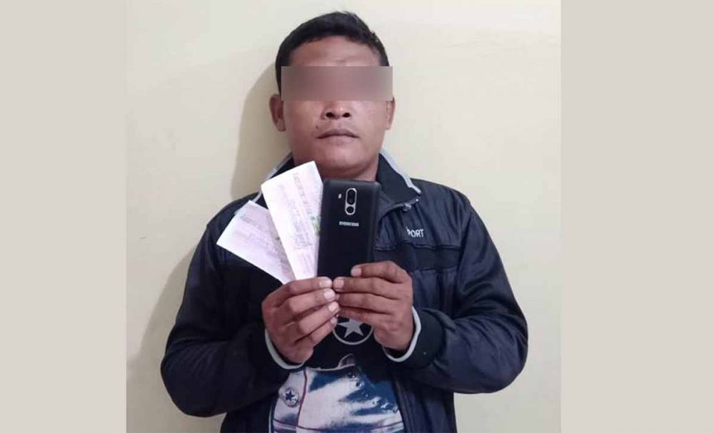 Gufron, pria di Blitar yang menjual ubi jalar dari lahan orang lain