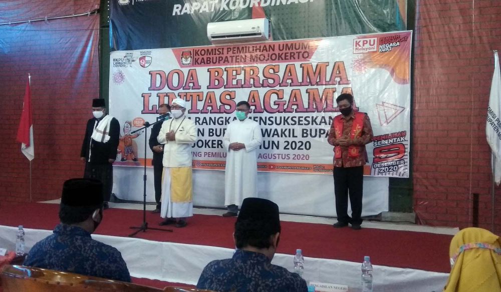Doa bersama lintas agama yang digelar KPU Kabupaten Mojokerto