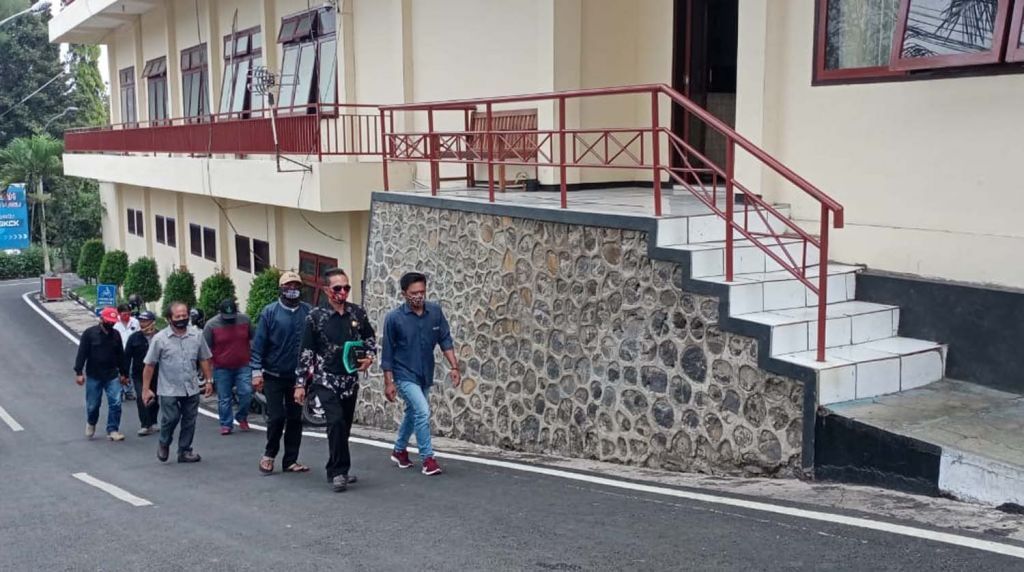 Laporan sejumlah warga ke Mapolres Batu hingga kades di Malang ditetapkan tersangka (Foto: Dok. jatimnow.com)